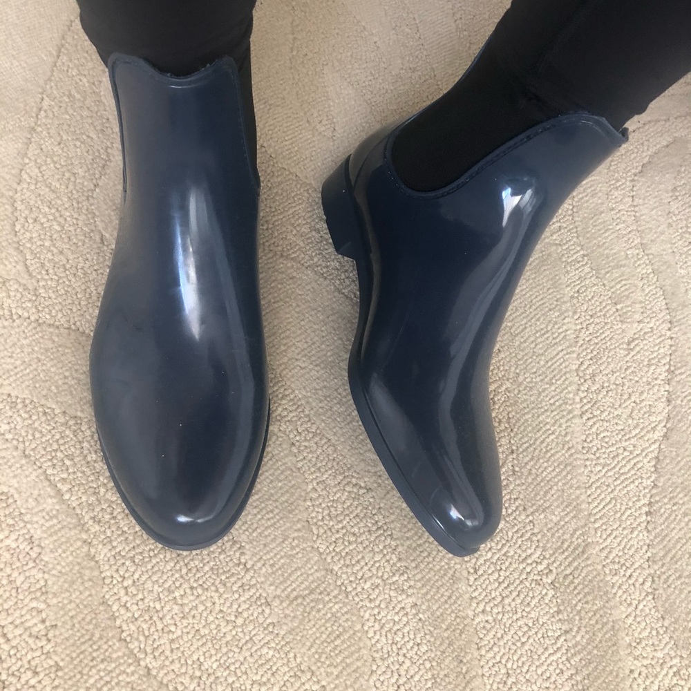 Bass Chelsea waterproof rain boots